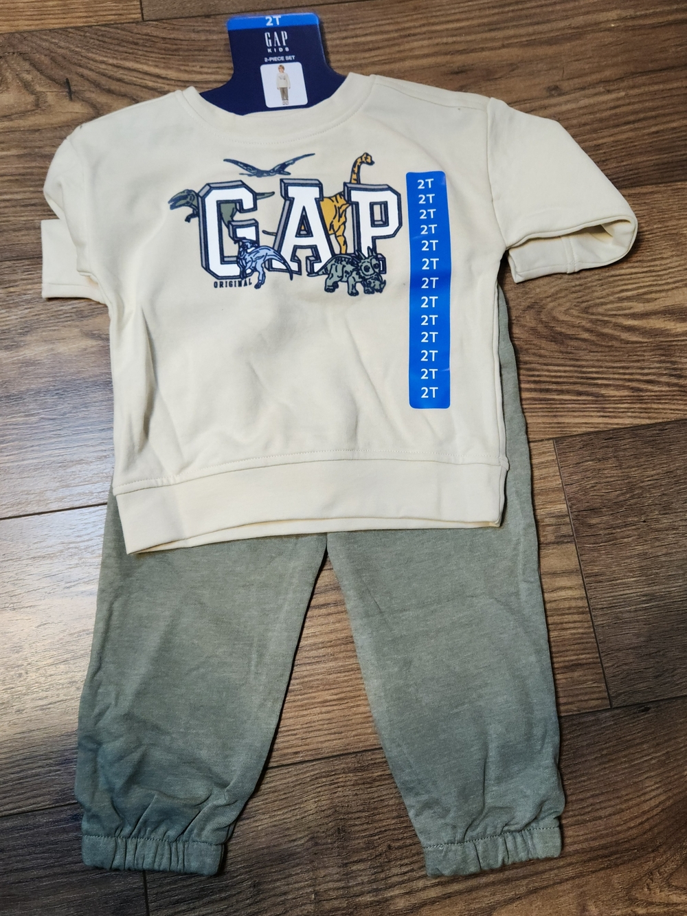 GAP Cream Dino Logo Sweatshirt with Green Joggers 2T, 3T